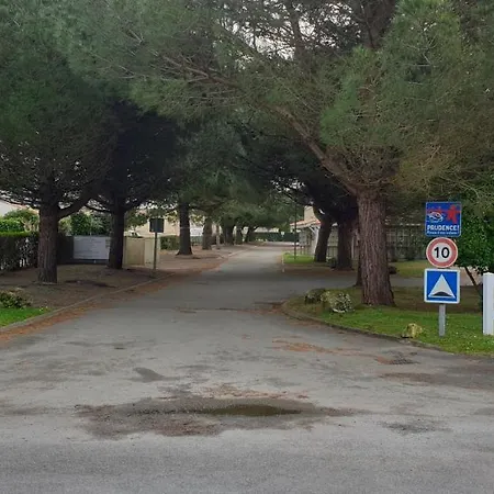 88 2-4 Personnes 500 M Classe 2 Etoiles Apartment Dolus-d'Oleron